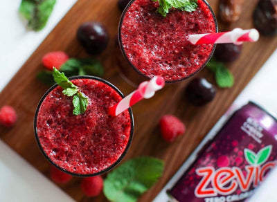 4-Ingredient Berry Spritzer