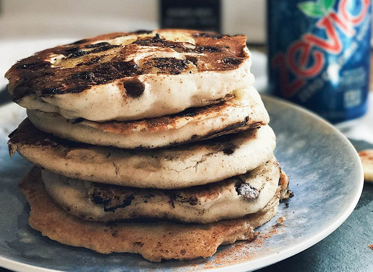 Cinnamon Chocolate Chip Banana Pancakes